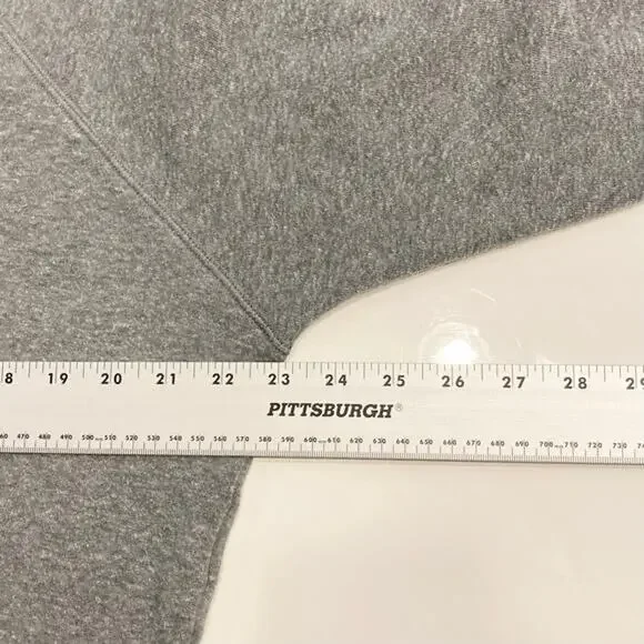 NWOT CLARE V CV+EMC Sweatshirt S Oversized Graphic RED-LIPS”Maman Je T’aime”Grey - Picture 10 of 12